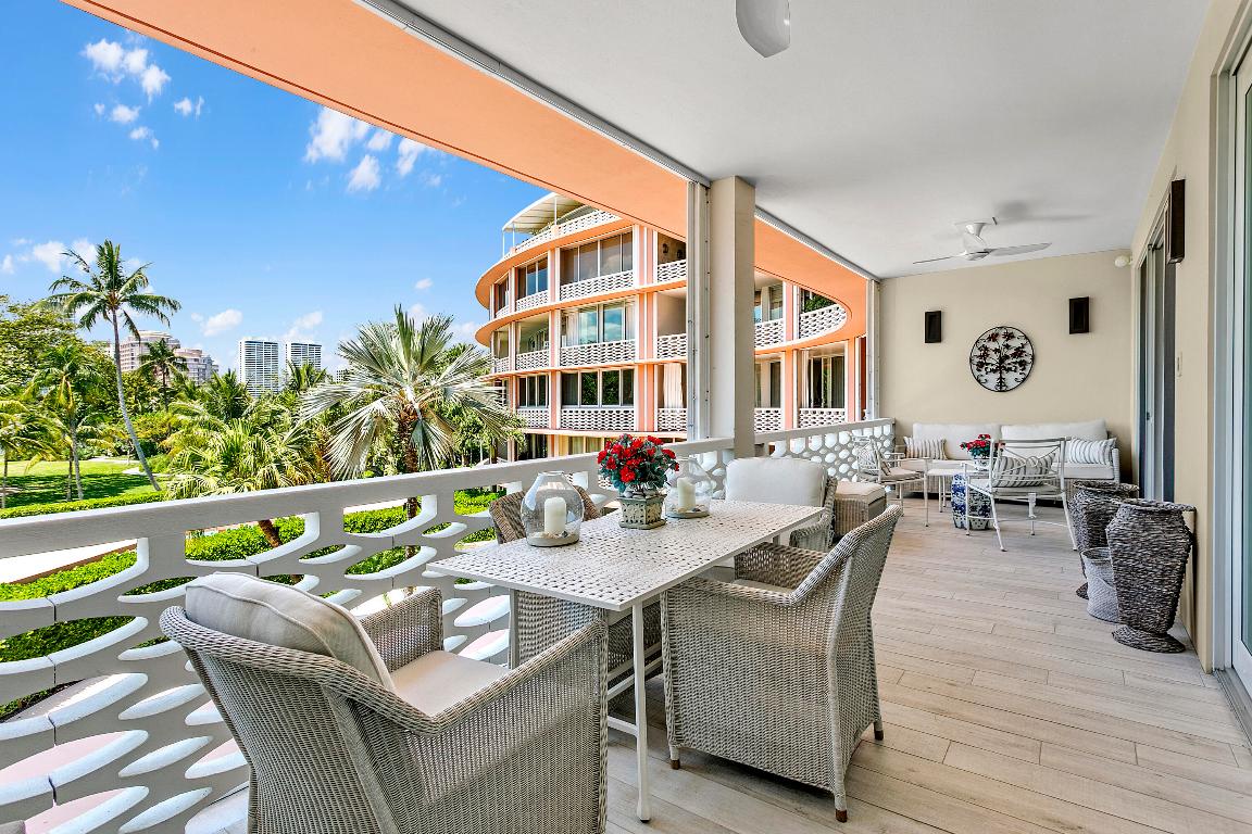 SOUTHLAKE COND DECL IN - Residential