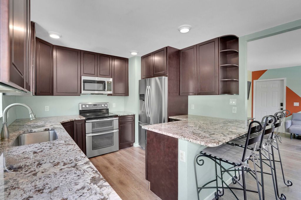 Photo of 9180 Honeywell Road, Lake Worth, FL 33467 (MLS # R11091730)