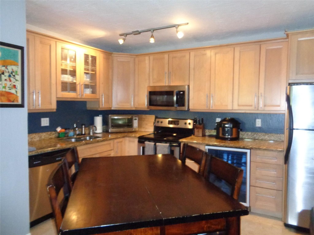 Cascade Falls - Residential
