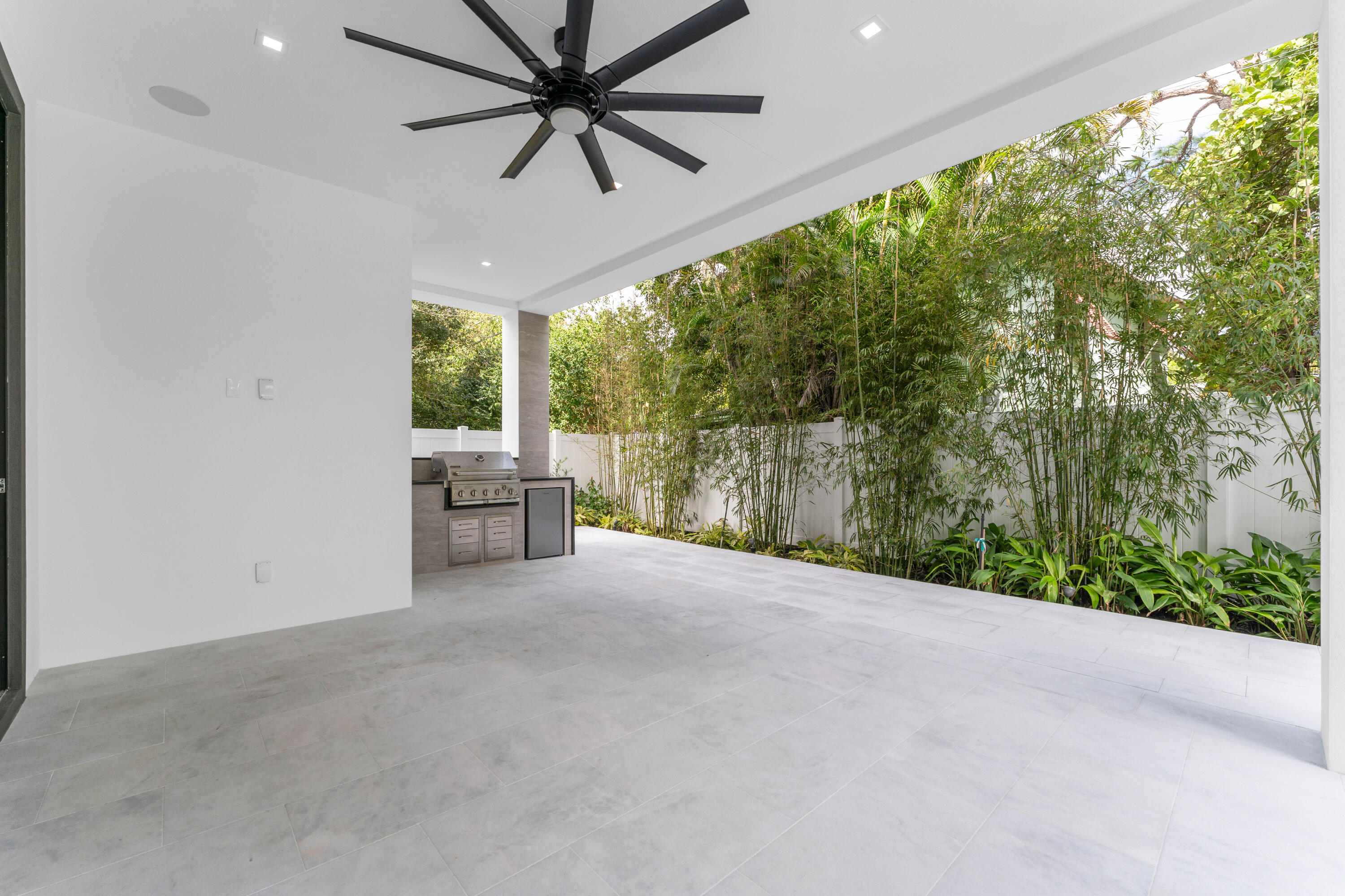 DENERY LANE - Residential