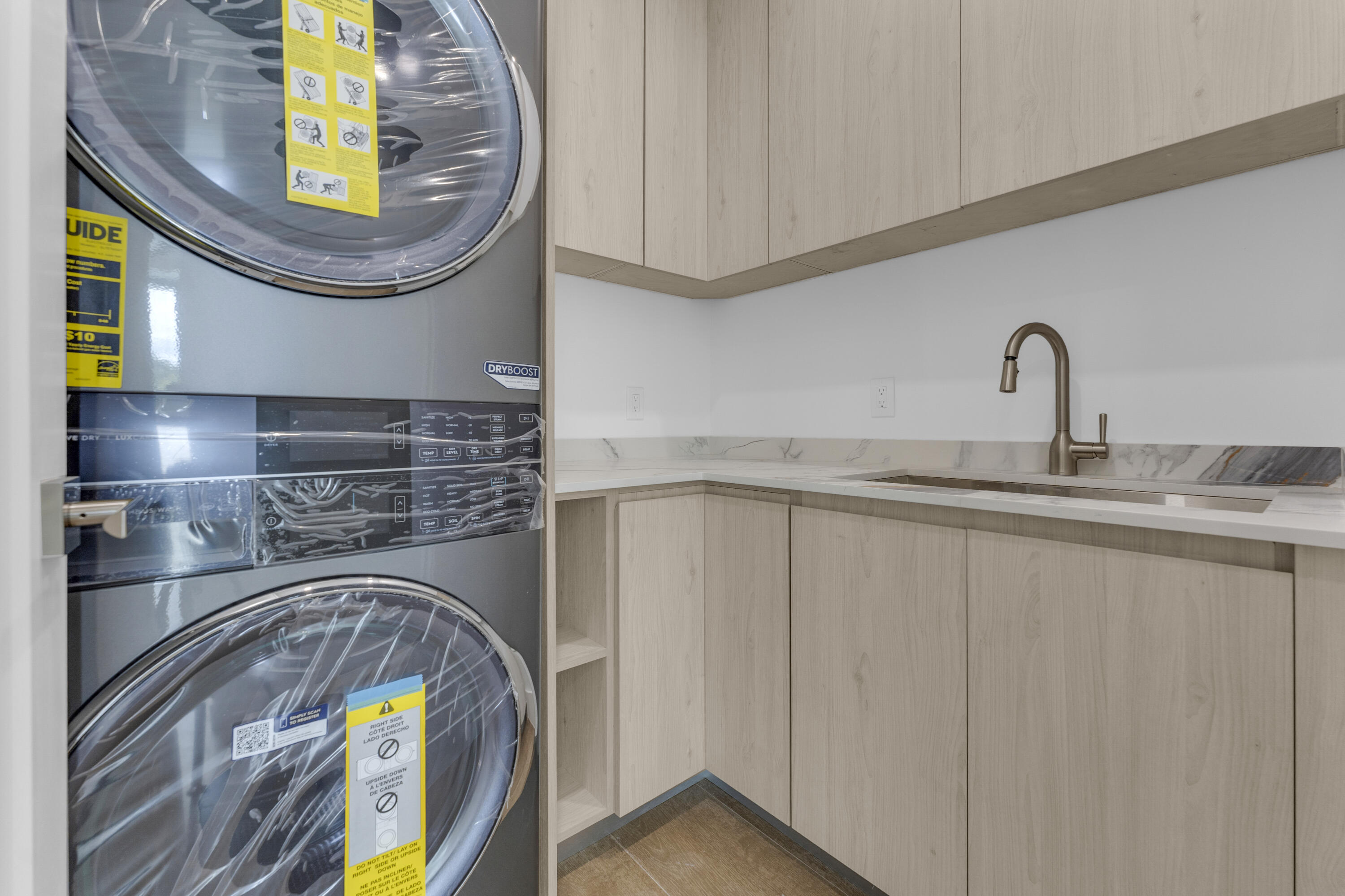 DENERY LANE - Residential