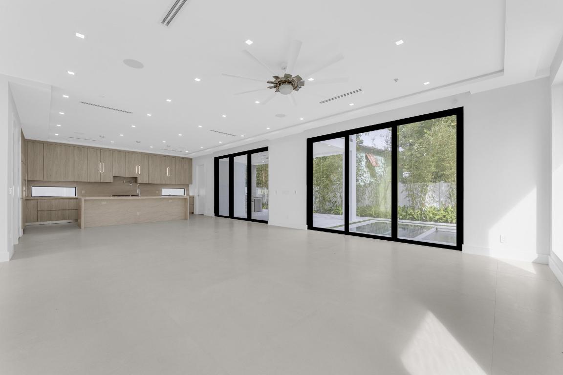 DENERY LANE - Residential