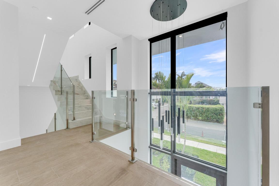 DENERY LANE - Residential