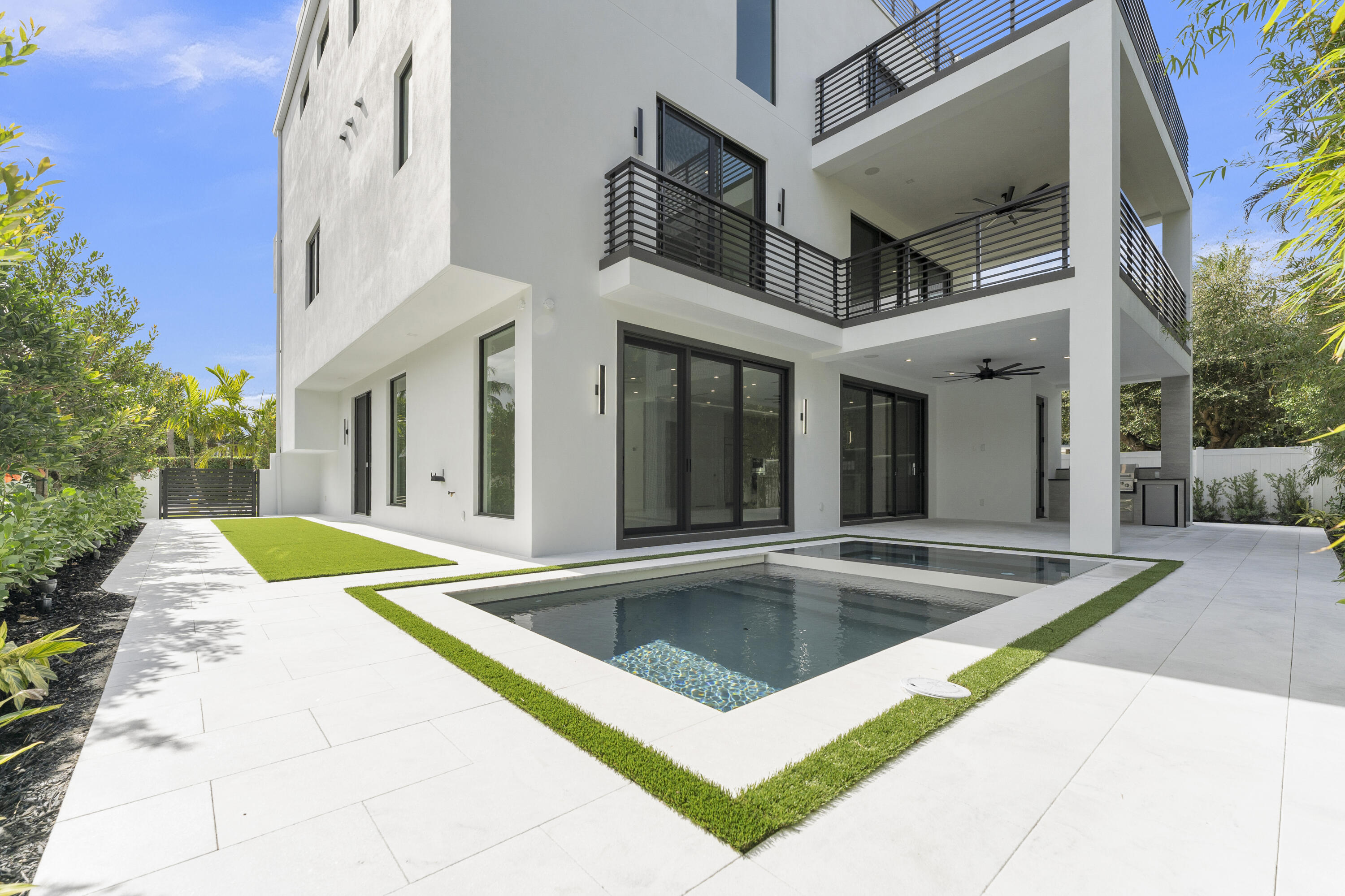 DENERY LANE - Residential