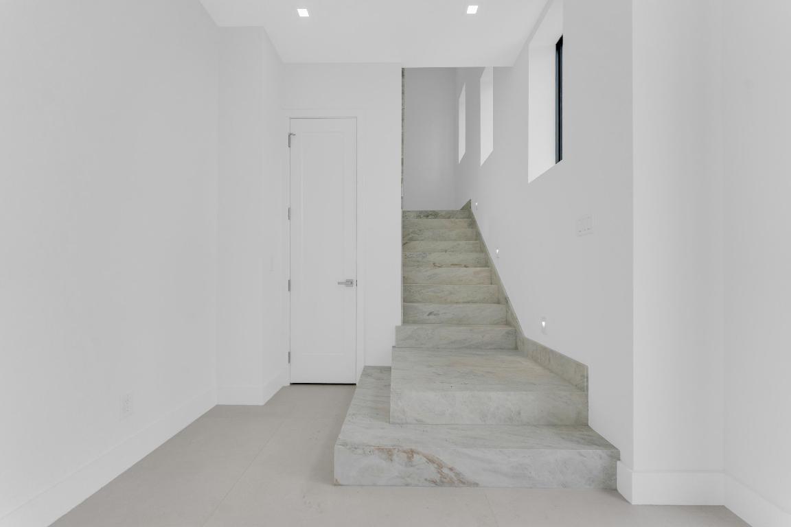 DENERY LANE - Residential