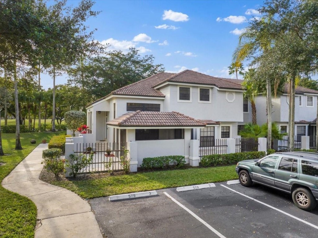 PRESTWICK CHASE - Residential