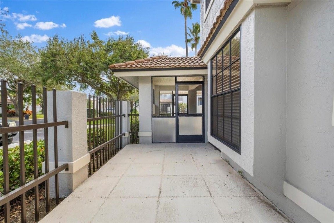 PRESTWICK CHASE - Residential