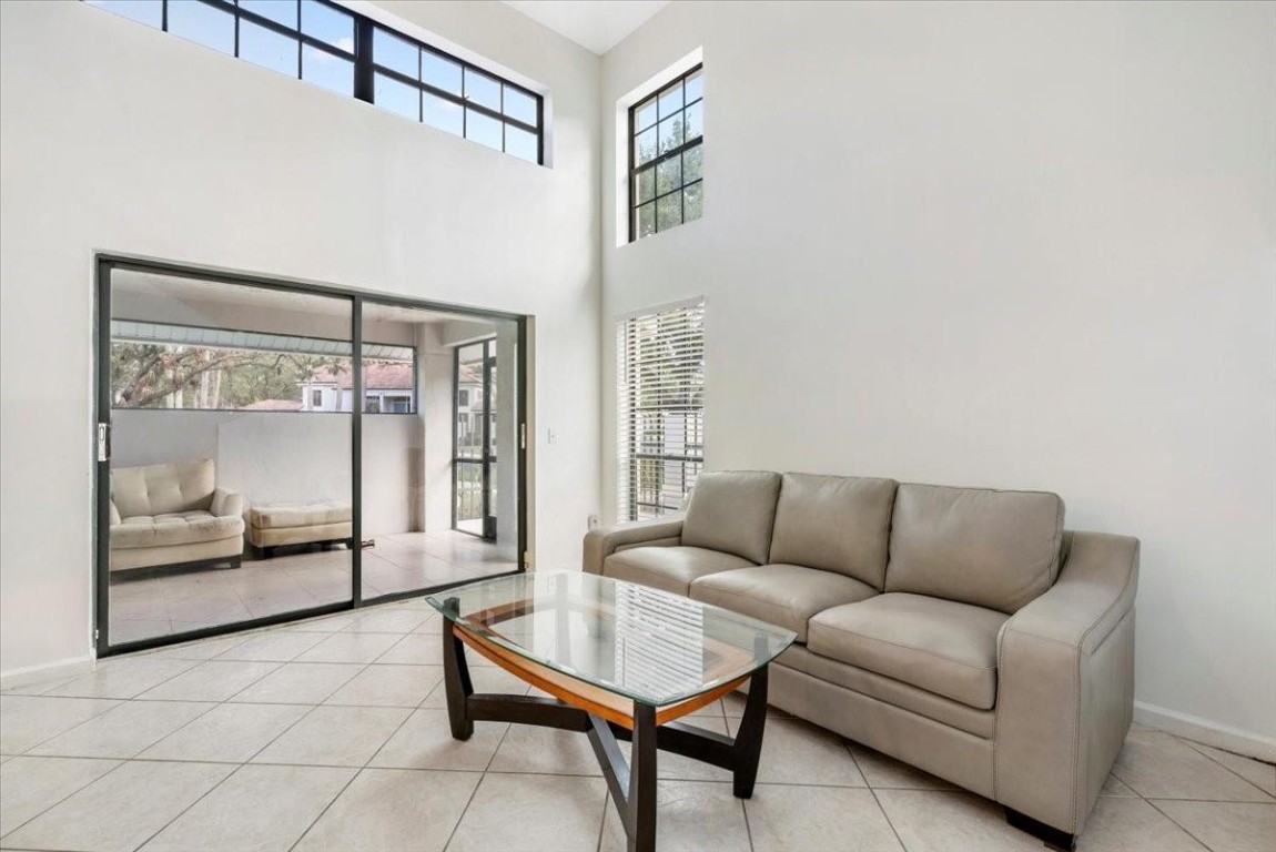 PRESTWICK CHASE - Residential