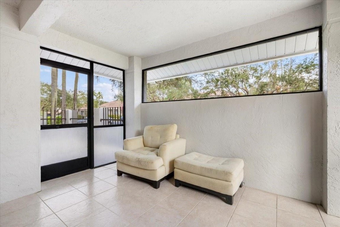 PRESTWICK CHASE - Residential