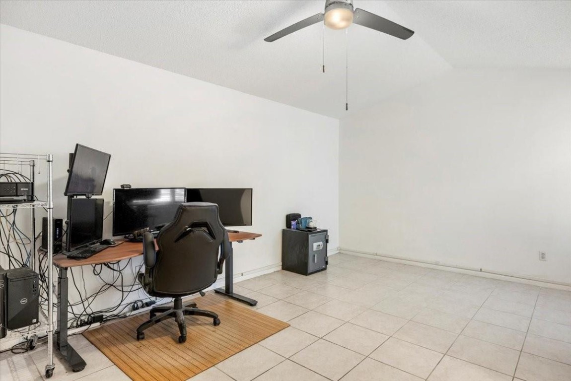 PRESTWICK CHASE - Residential