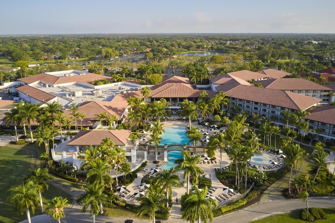 PRESTWICK CHASE - Residential