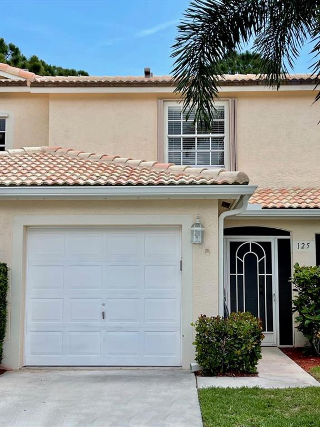 Photo of 125 Wooden Mill Terrace, Jupiter, FL 33458 (MLS # R10709677)