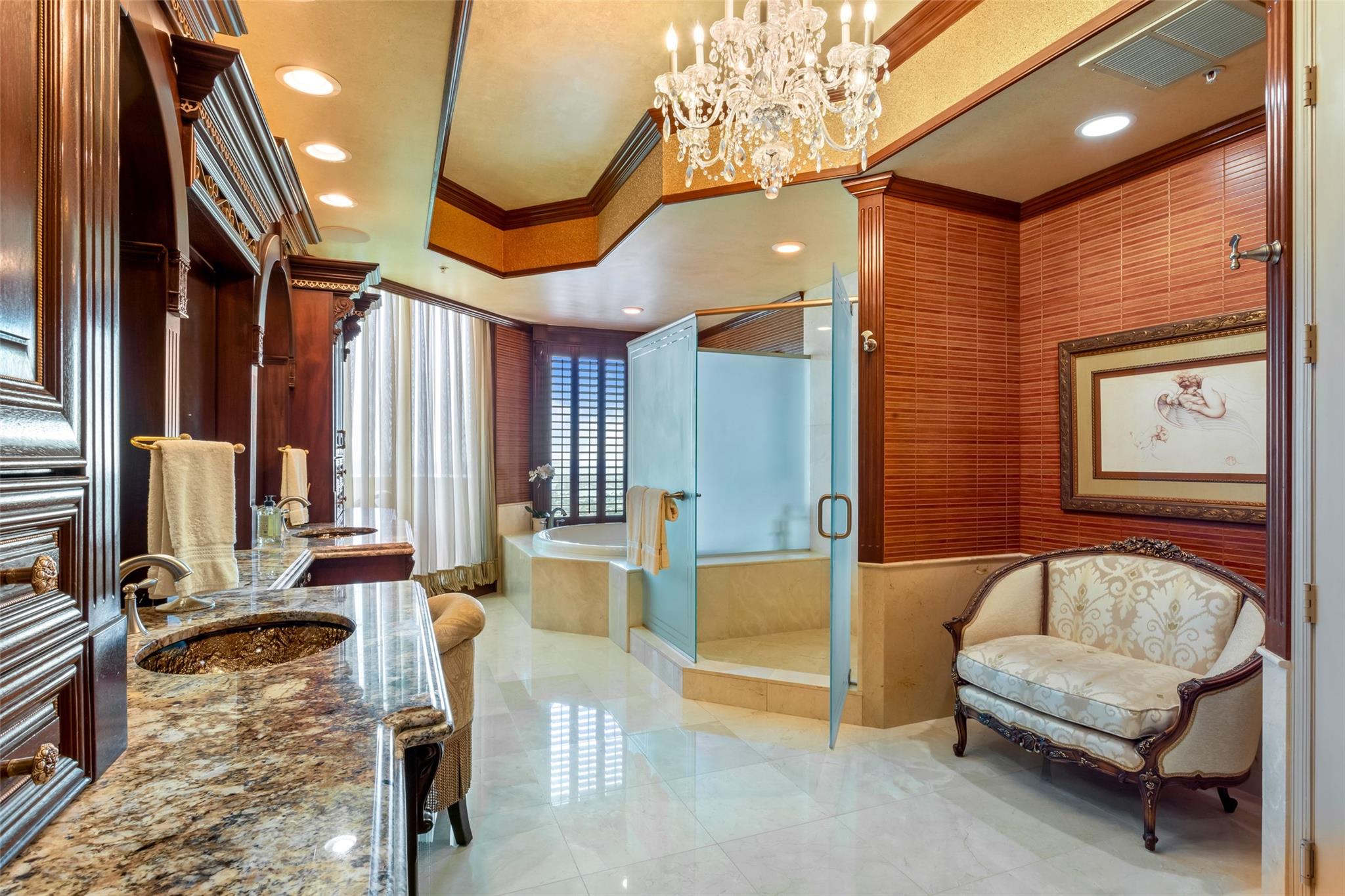 Las Olas Grand - Residential