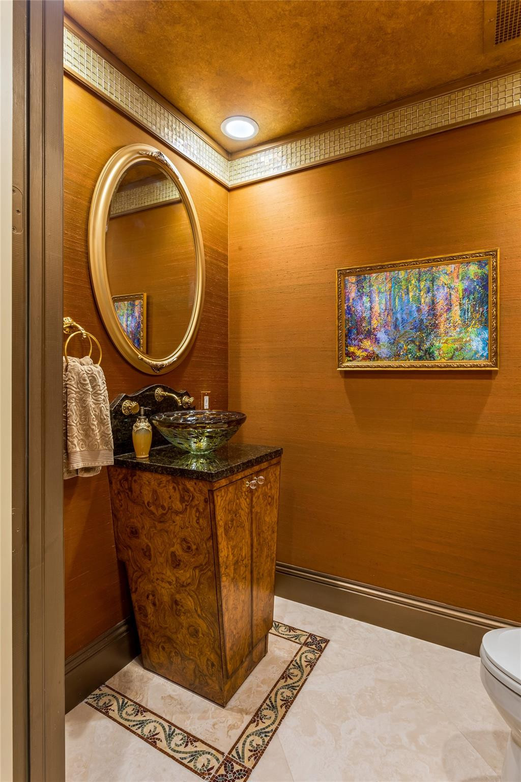 Las Olas Grand - Residential