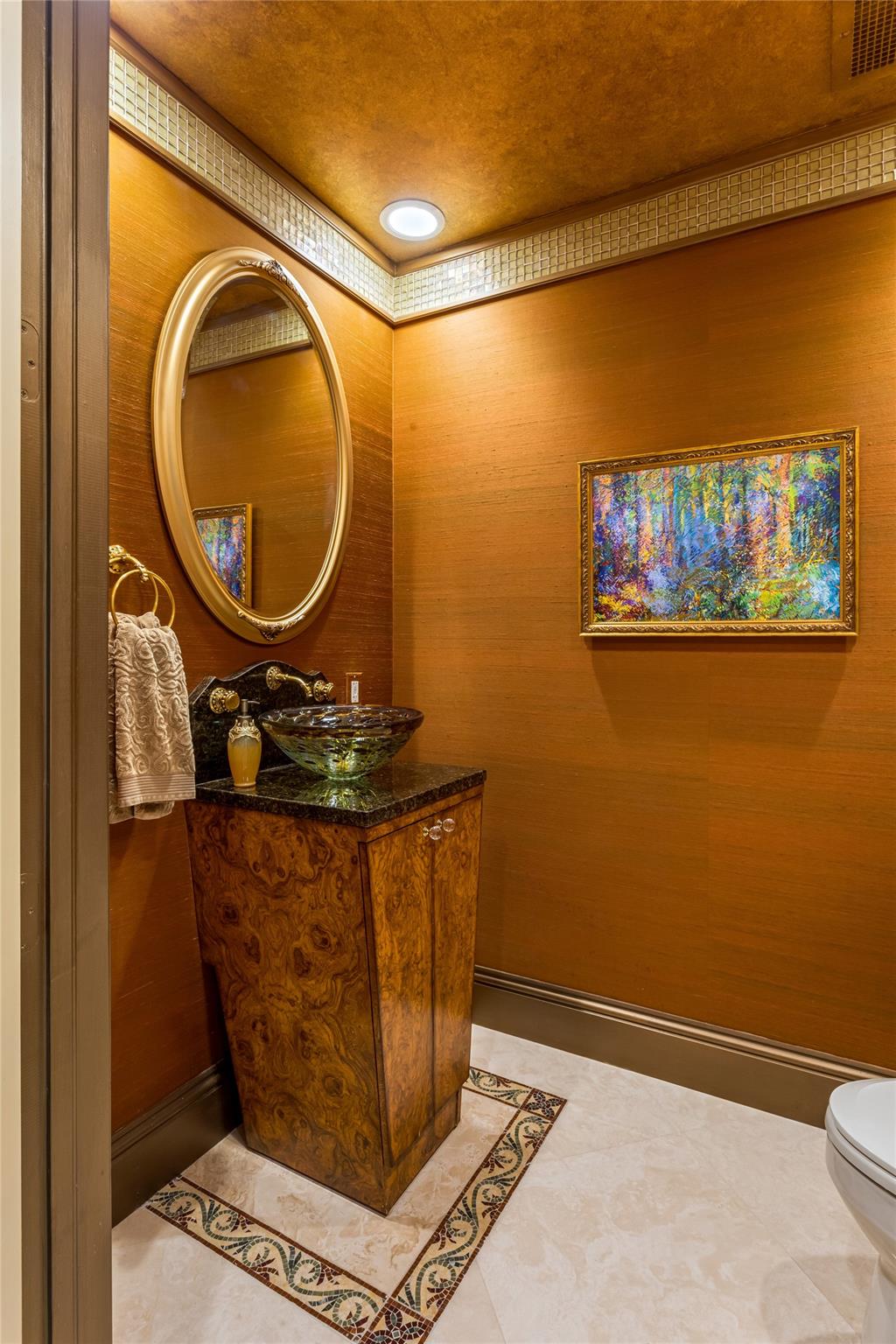 Las Olas Grand - Residential