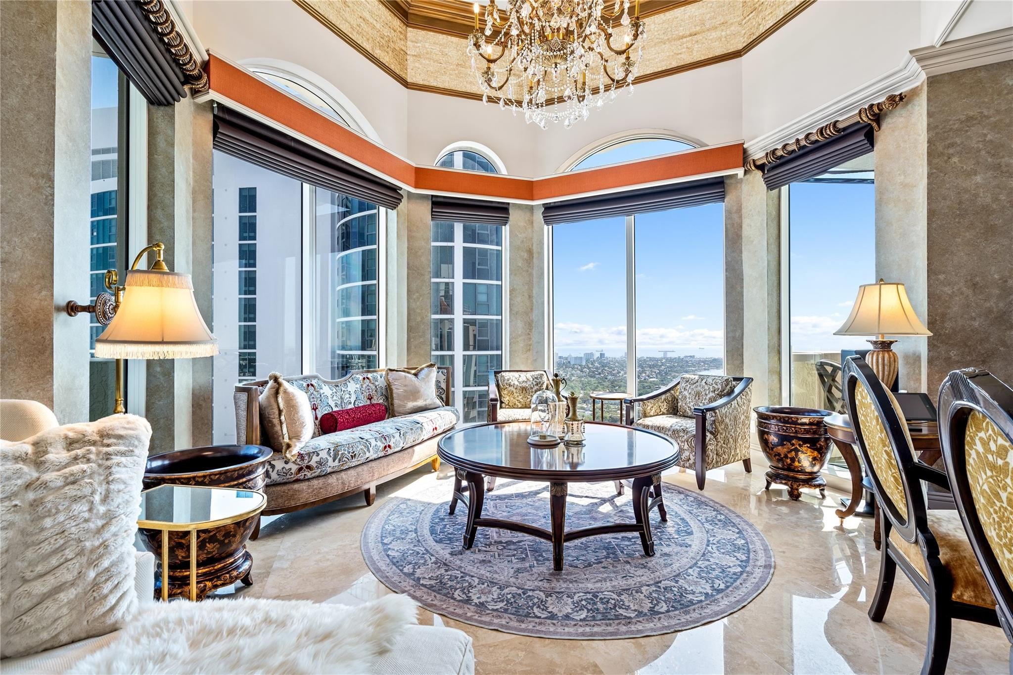 411 N New River Drive PH 39A