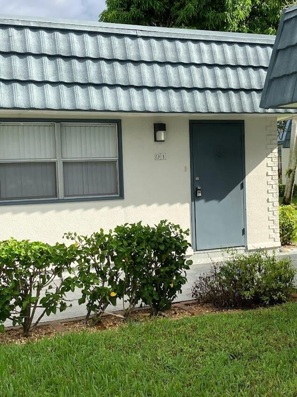 Photo of 91 Waterford D, Delray Beach, FL 33446 (MLS # R10903479)