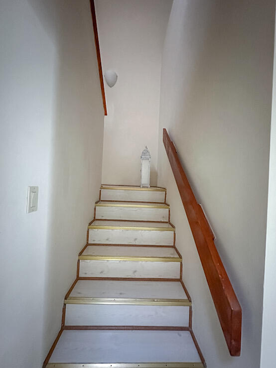 ISLAND CLUB - Residential