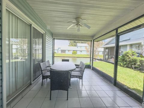 Tiny photo for 3851 Island Club Circle E, Lake Worth, FL 33462 (MLS # R11158509)