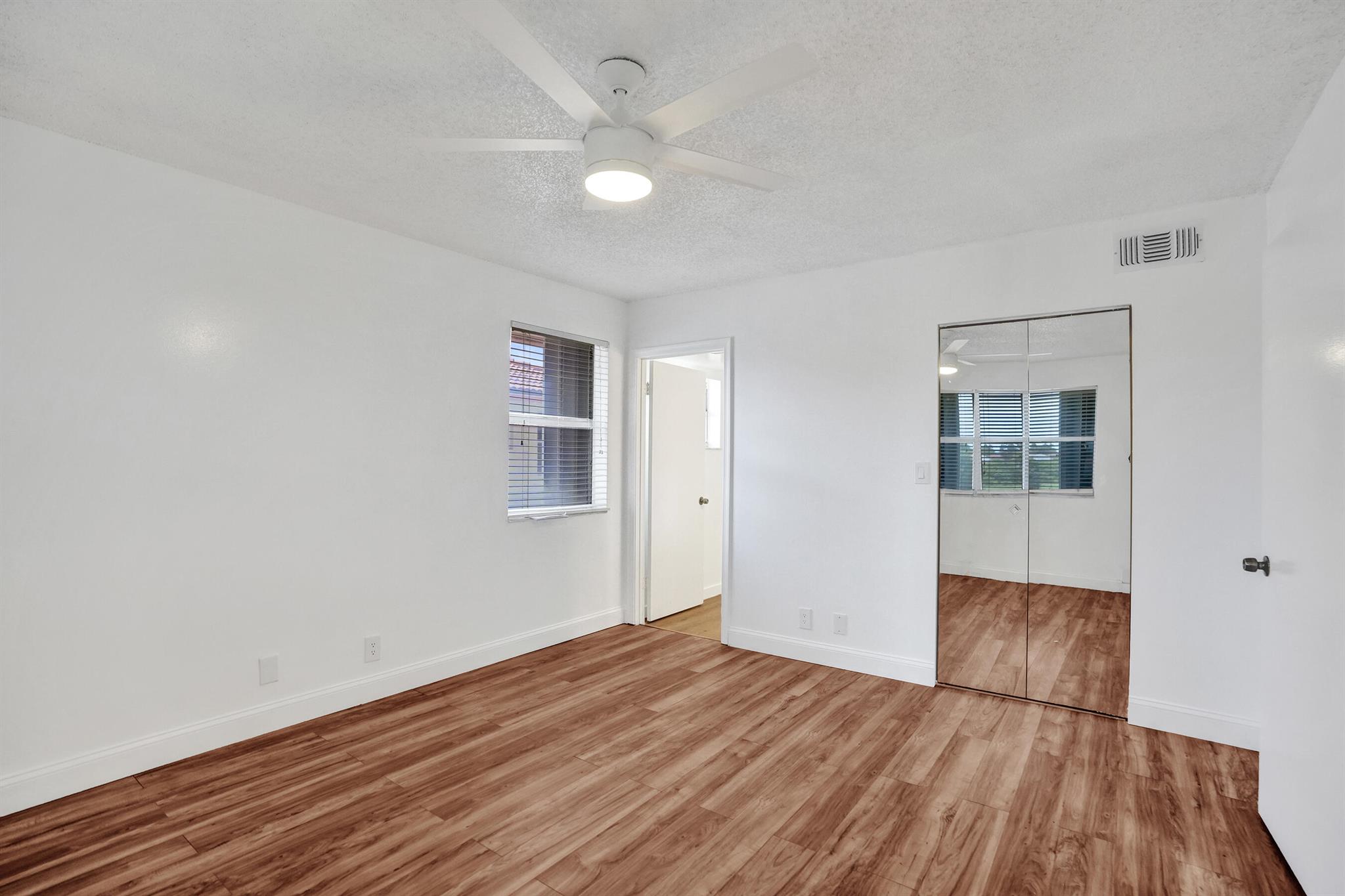 GOLFSIDE CONDO - Residential