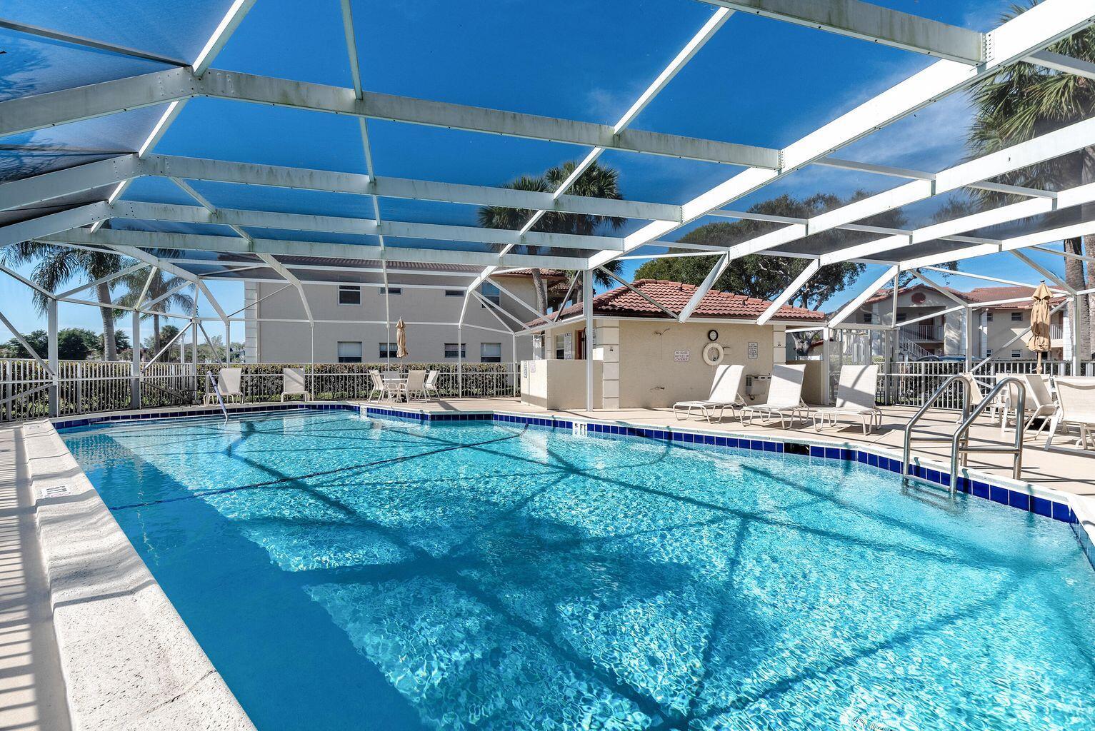 GOLFSIDE CONDO - Residential