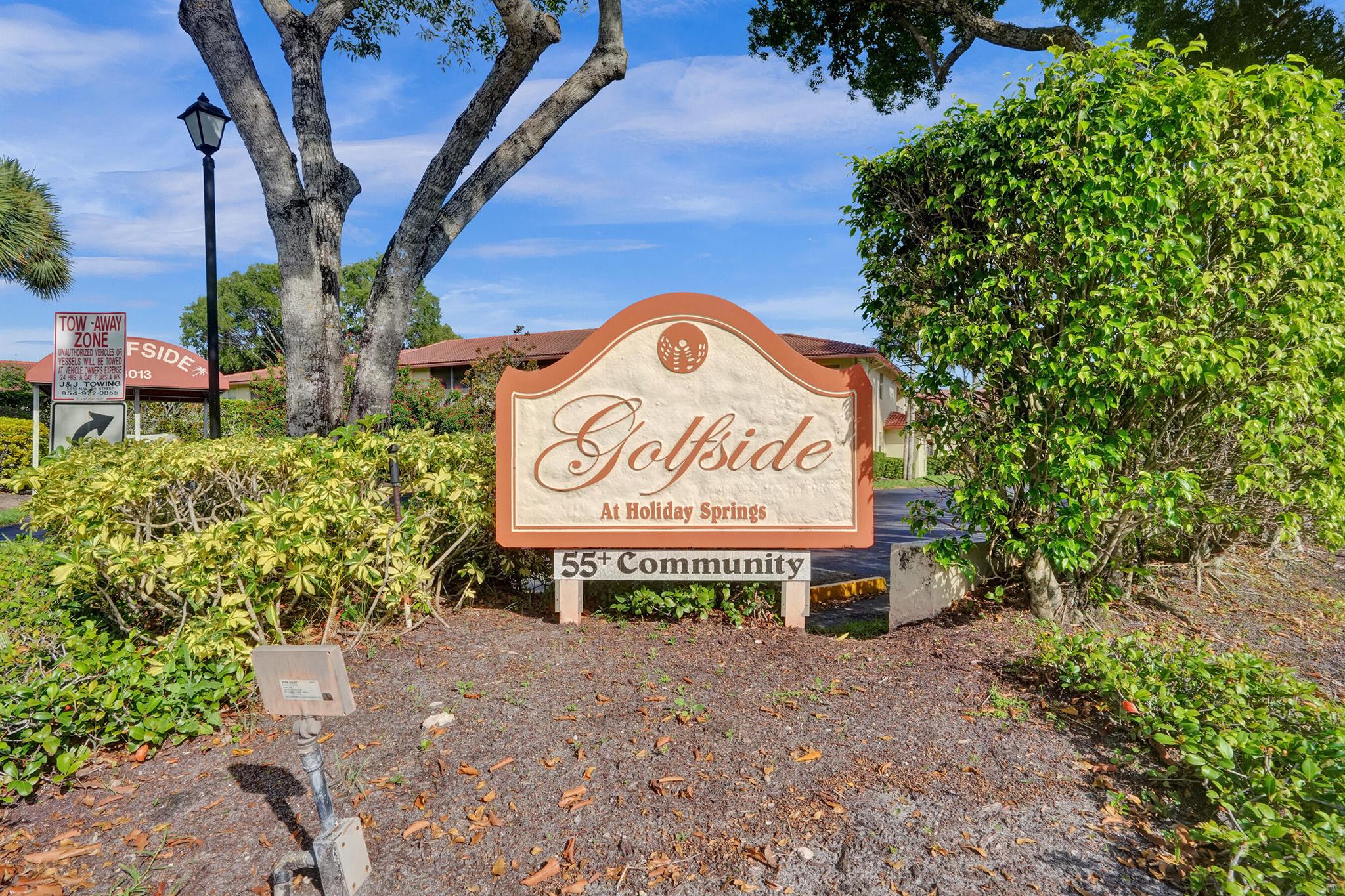 GOLFSIDE CONDO - Residential