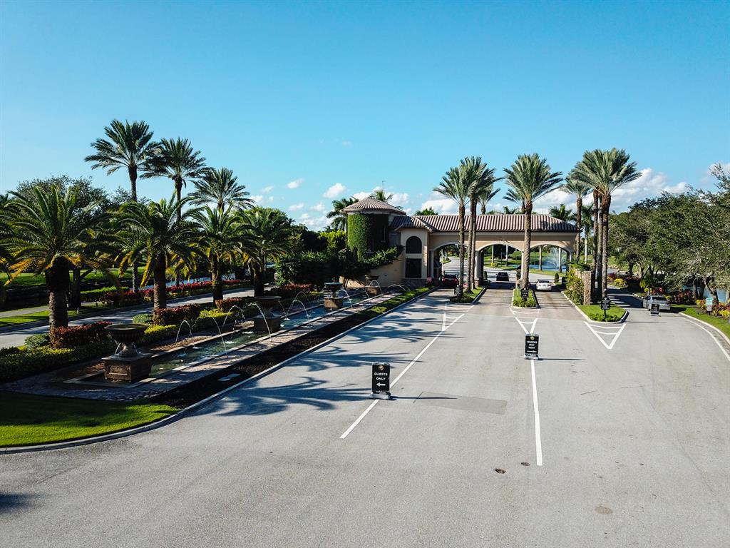 ST ANDREWS COUNTRY CLUB 2 - Residential