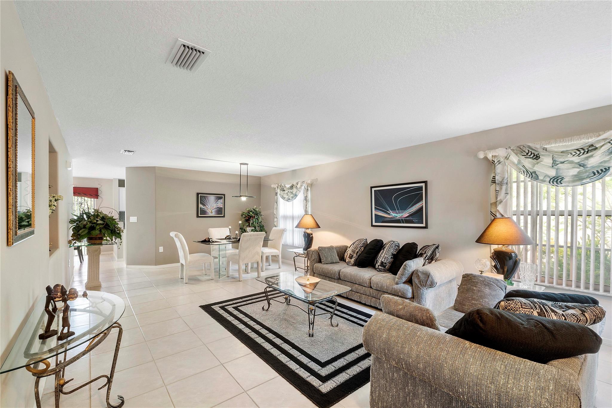 5332 NW 125th Ave