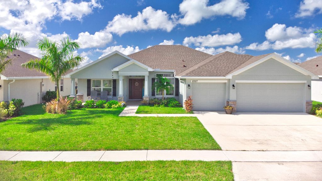 Photo of 8327 Amalfi Circle, Fort Pierce, FL 34951 (MLS # R11117342)