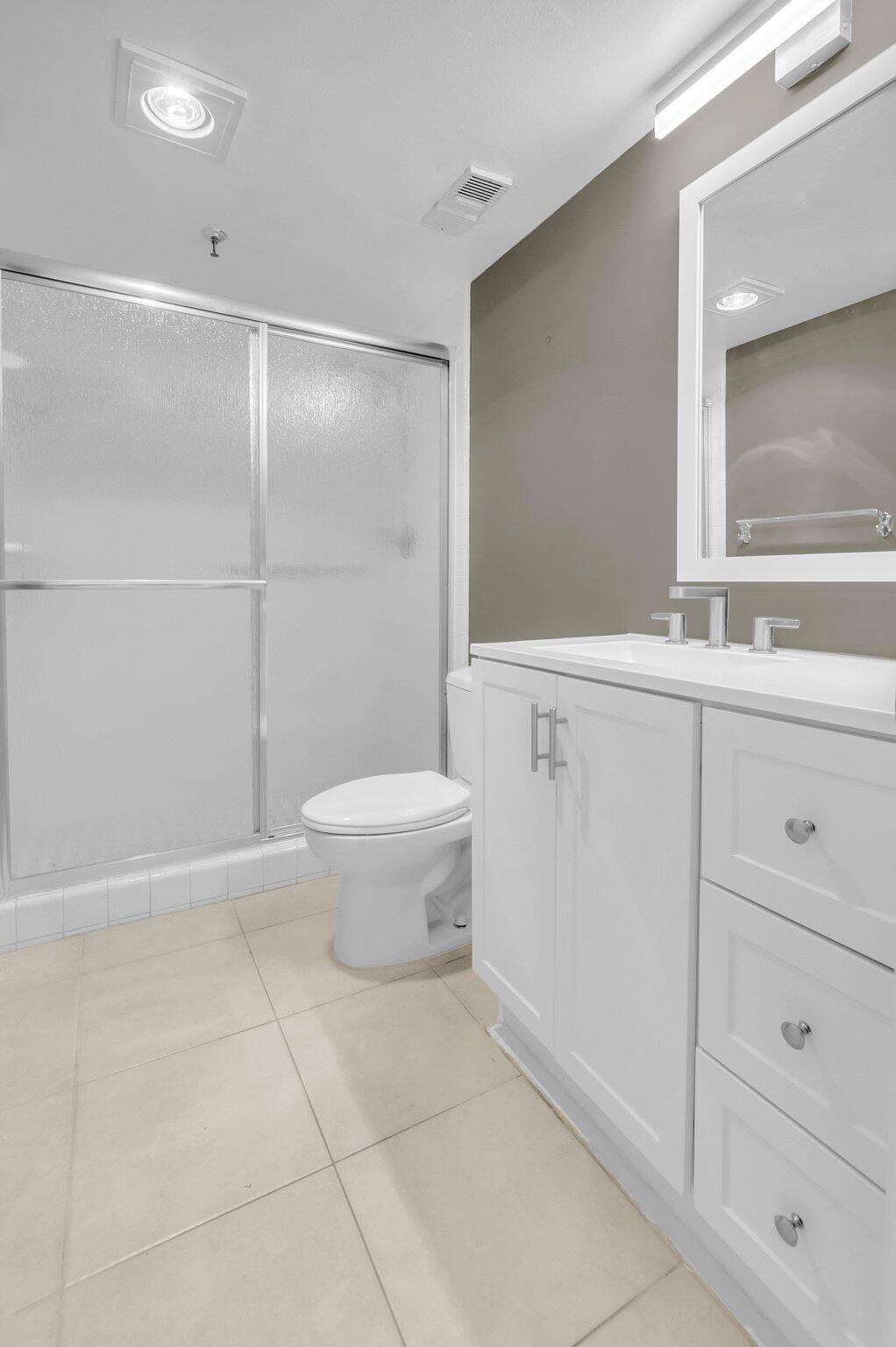 WILLOW WOOD MIDRISE CONDO - Residential