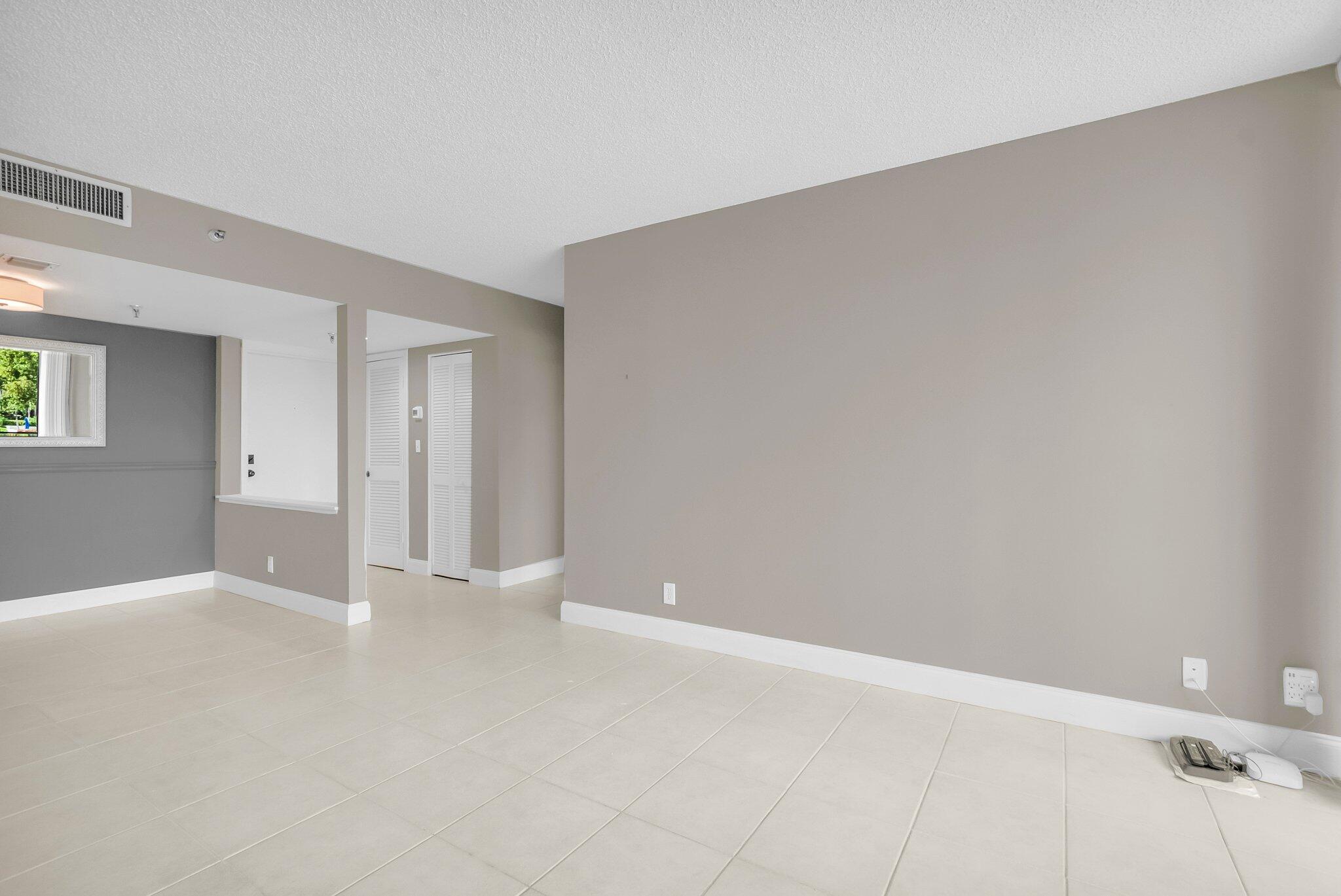 WILLOW WOOD MIDRISE CONDO - Residential