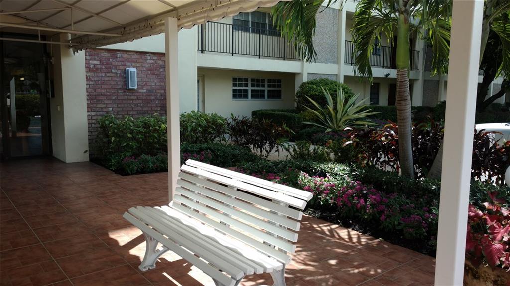 Palm Air - Residential