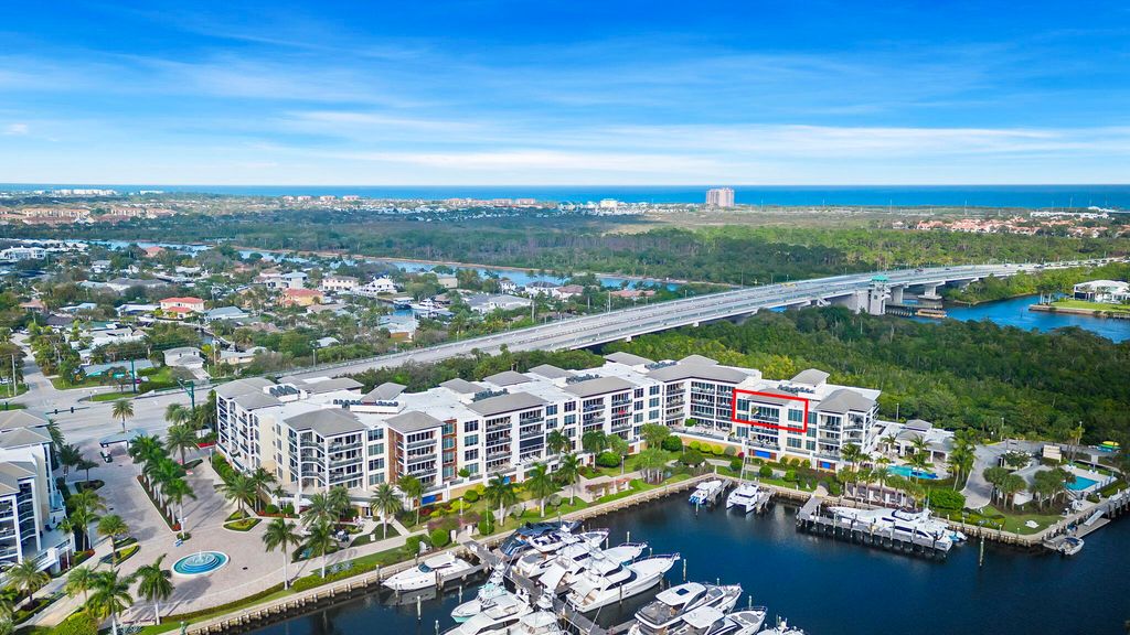 Photo of 2700 Donald Ross Road #411, Palm Beach Gardens, FL 33410 (MLS # R10964439)