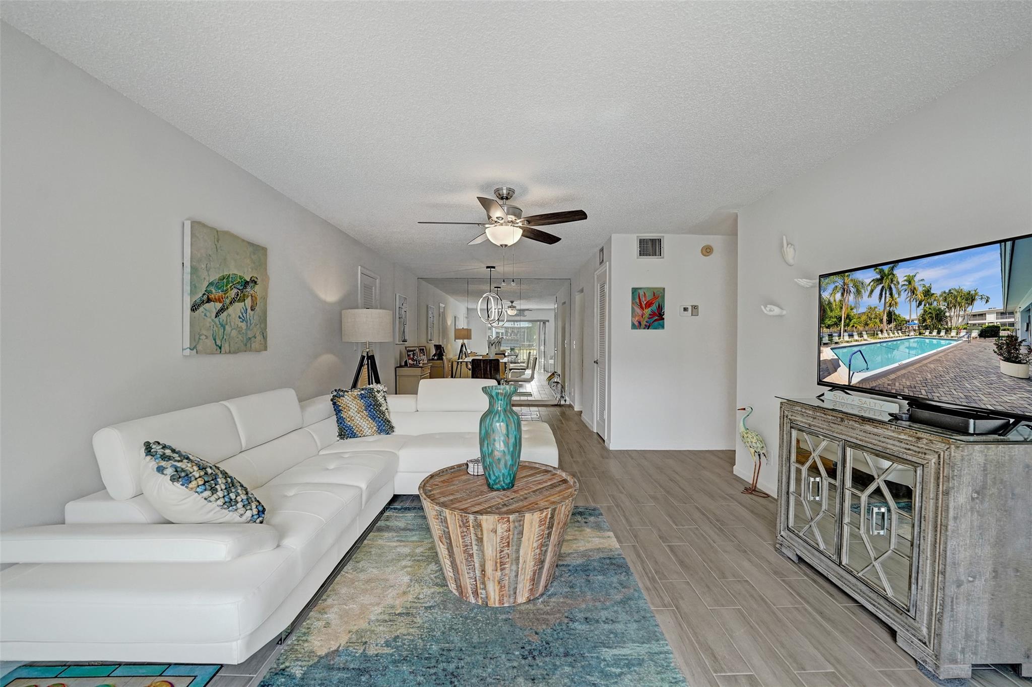 6409 Bay Club Dr. 2
