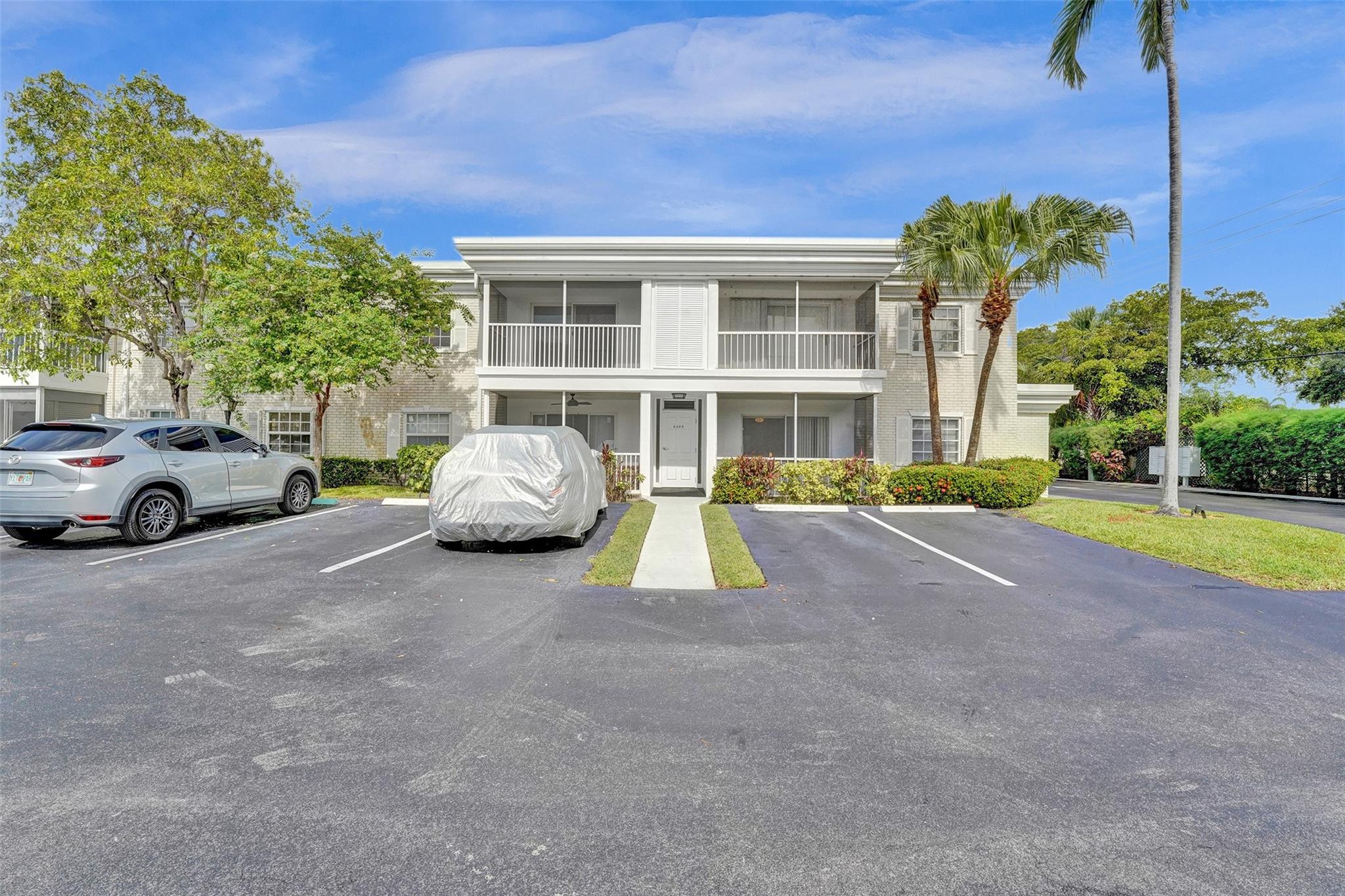 6409 Bay Club Dr. 2