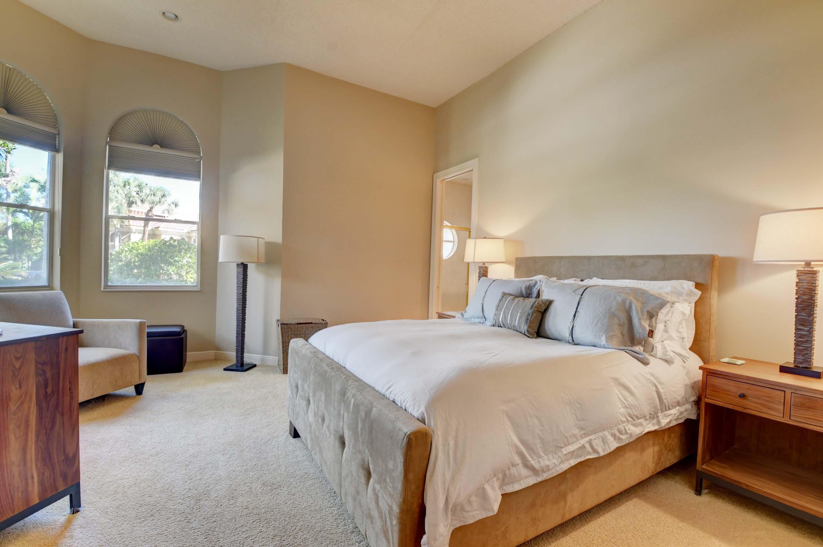 ST ANDREWS COUNTRY CLUB - Residential