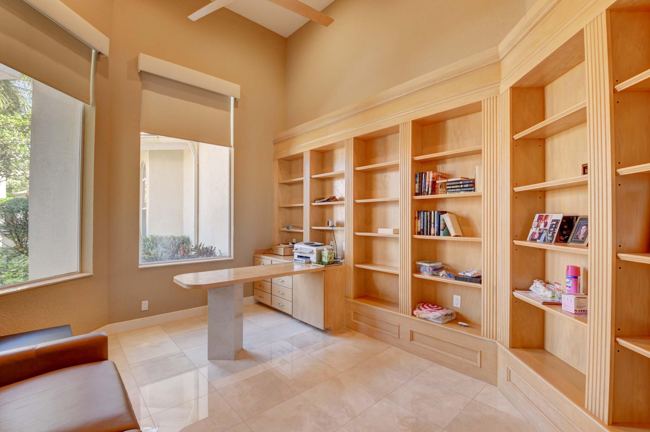 ST ANDREWS COUNTRY CLUB - Residential