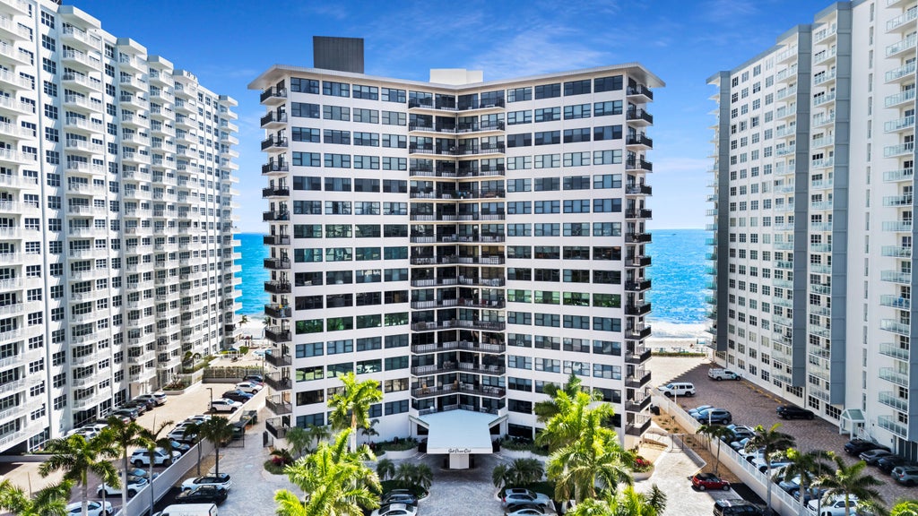 Photo of 3800 Galt Ocean Drive #Ph 5,6,7, Fort Lauderdale, FL 33308 (MLS # B26076013)
