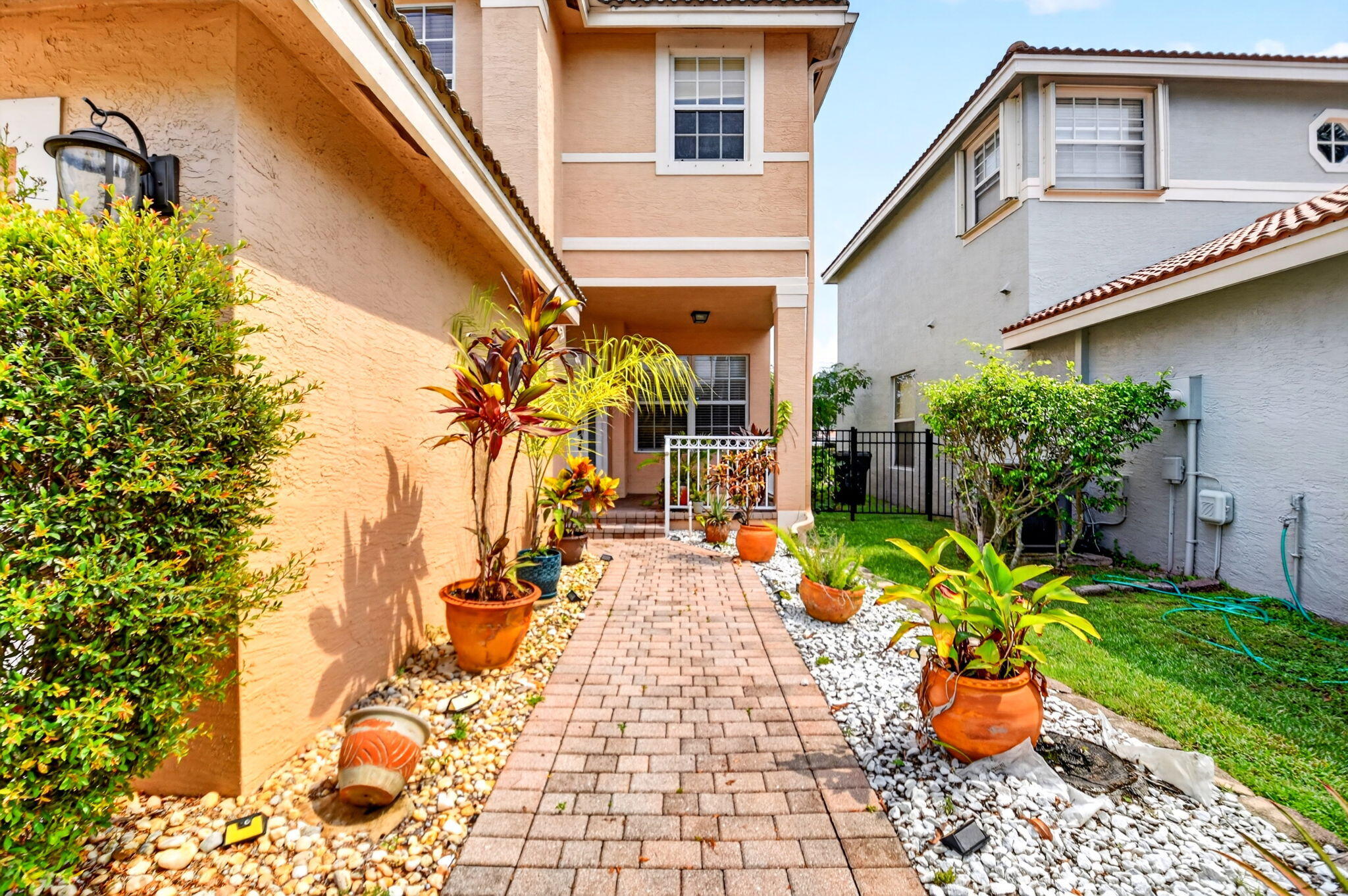 Properties 5018 Starblaze Drive