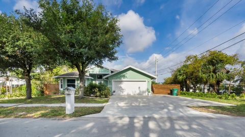 4521 SW 25th Ave Fort Lauderdale FL 33312