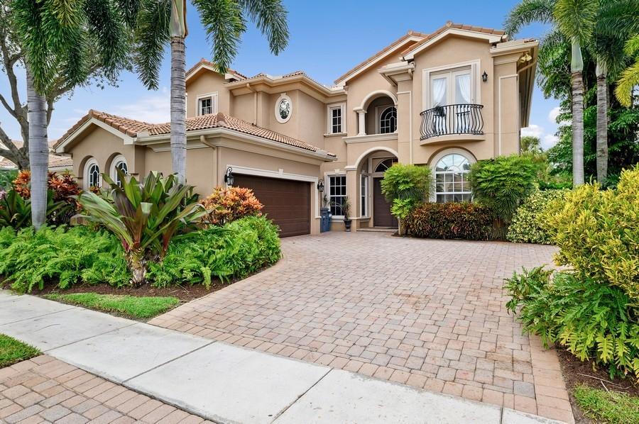 Mizner Country Club - Residential