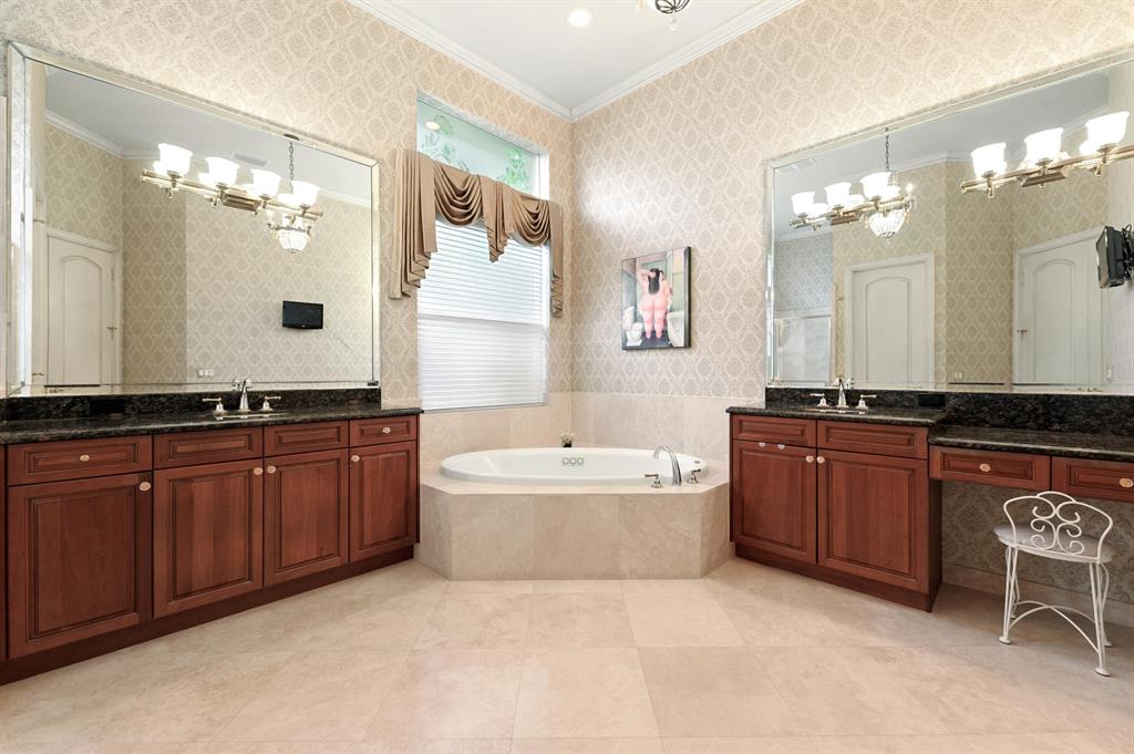 Mizner Country Club - Residential