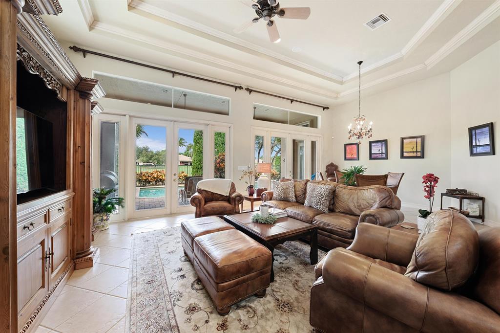 Mizner Country Club - Residential