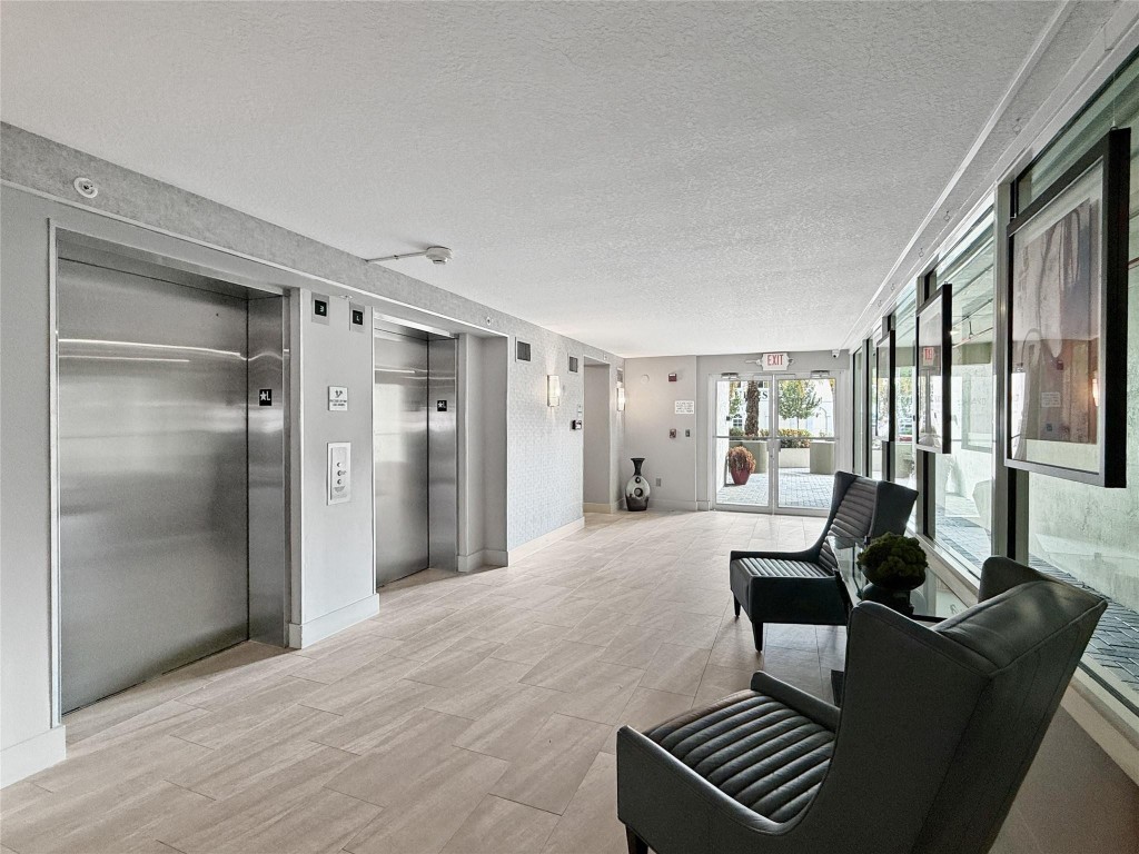 Island City Lofts Condo - Residential Lease