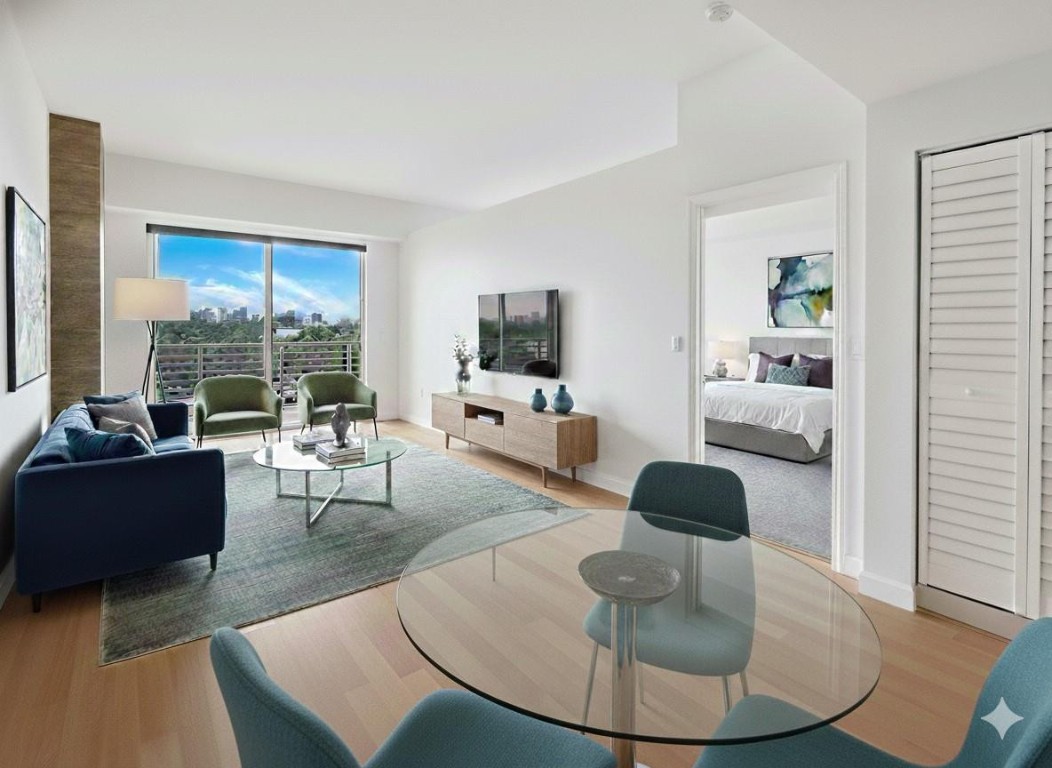 Island City Lofts Condo - Residential Lease