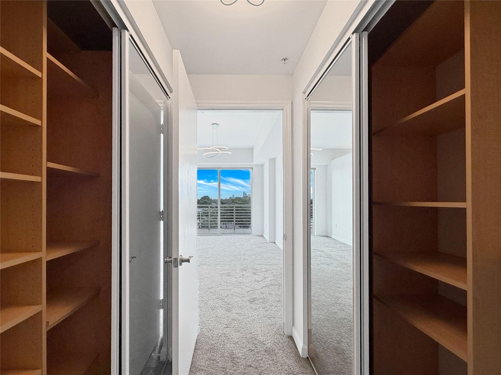 Island City Lofts Condo - Residential Lease