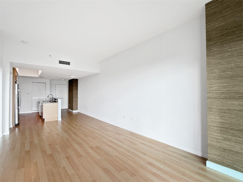 Island City Lofts Condo - Residential Lease