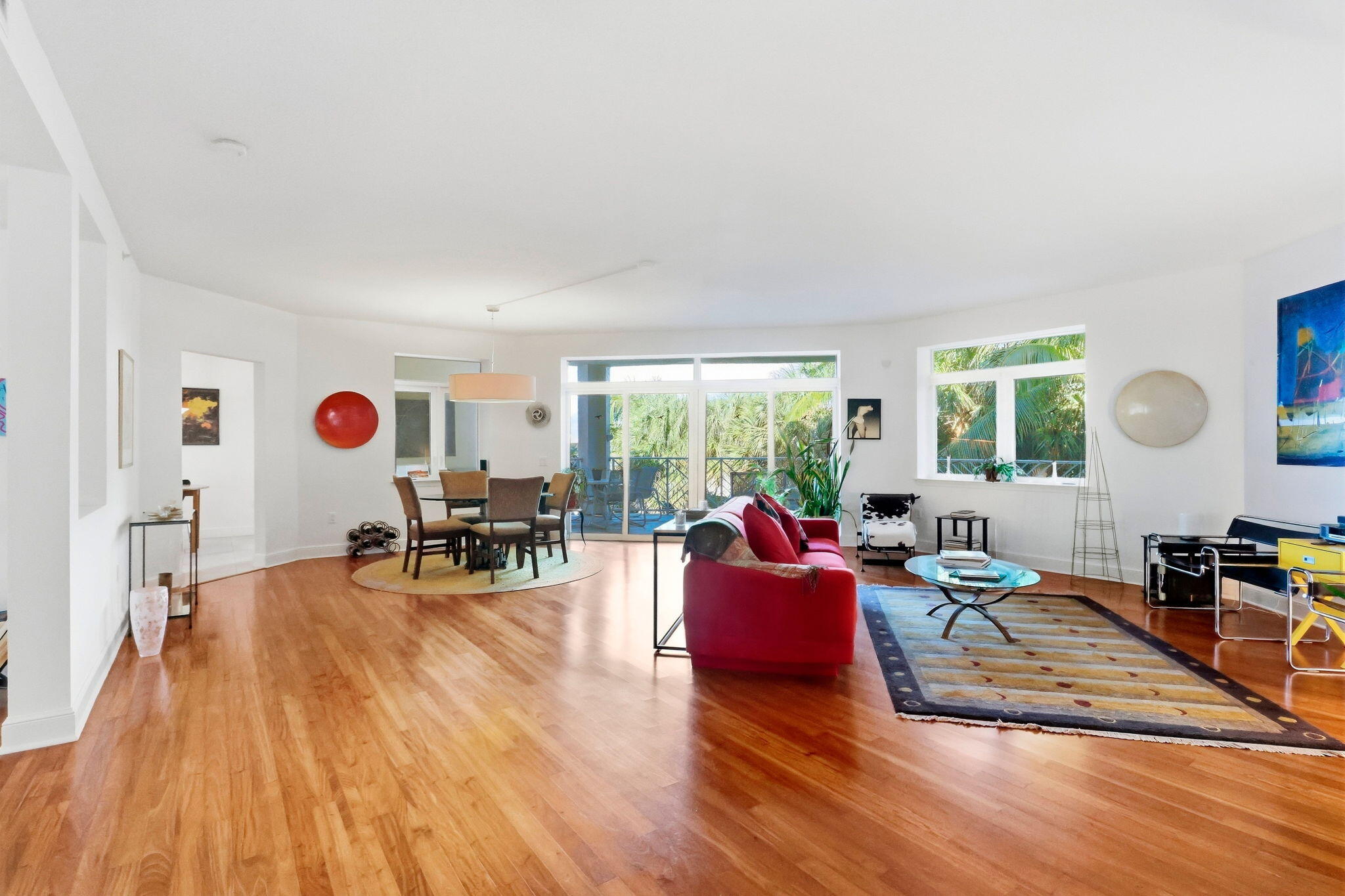 309 E OCEAN Avenue 202