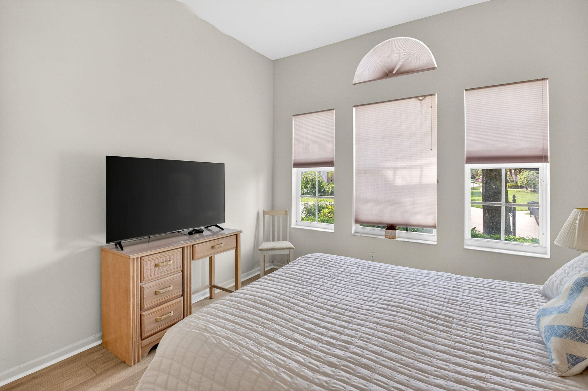 VALENCIA FALLS - Residential