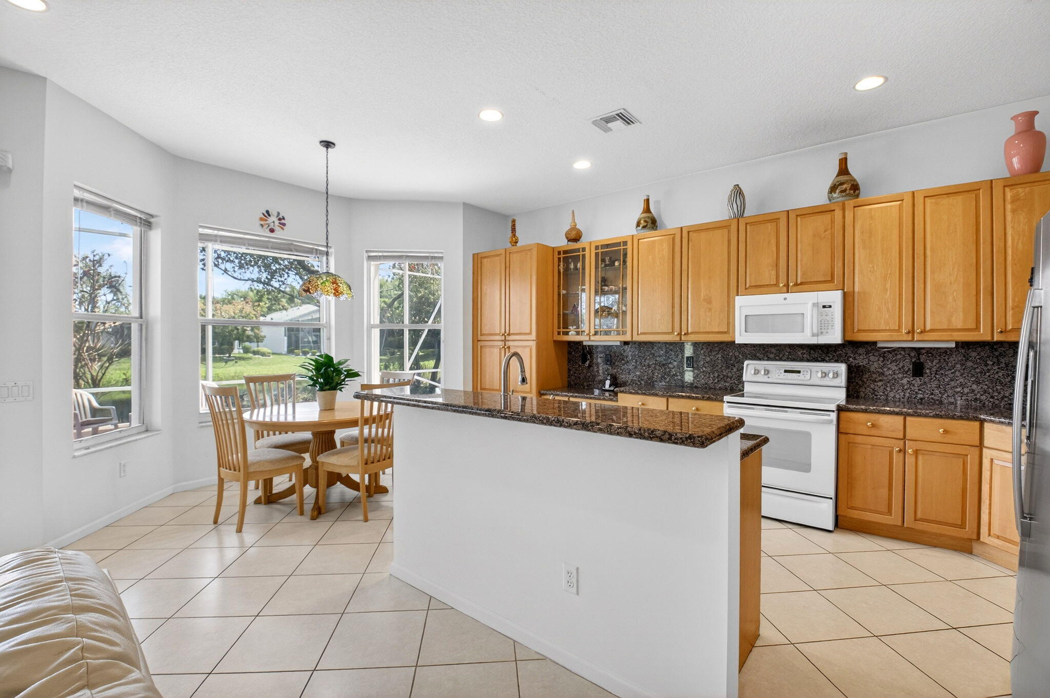 VALENCIA FALLS - Residential